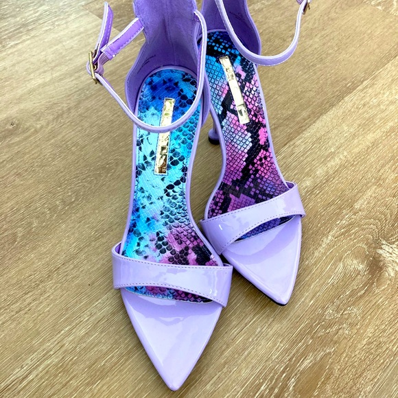Liliana Brand Lavender Stilettos with Ankle Strap, 80s Retro - Picture 1 of 5